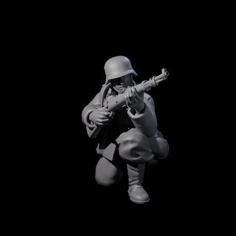 World War 2 Under Fire German Rifleman E Miniature for Dungeons and Dragons, Pathfinder or other TTRPGs