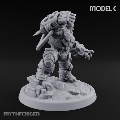 Armour Clad Brawling Dwarf Breakers — C gallery 1