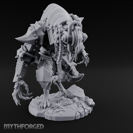 Armoured Claw Swiping Werewolf Brute Miniature for Dungeons and Dragons, Pathfinder or other TTRPGs