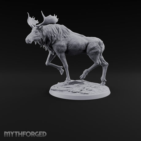 Antlers Up, Snow Underhoof Elk Beast C