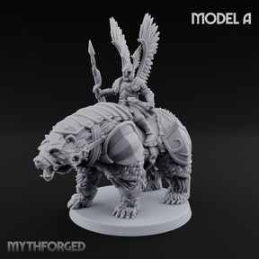 Winged Hussars, Armoured Bruin Dwarf Bear Rider A