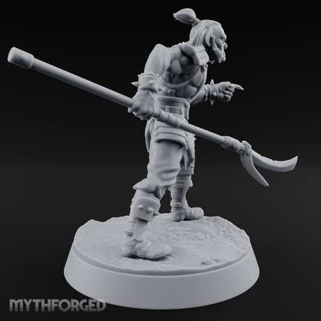 Blade Dragging Pointing Hobgoblin Guard gallery 3