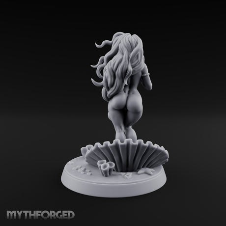 The Tide Steps Ashore Sea Elf Maiden — Fish Head · No Attendants