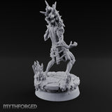 Chain Wrapped Clawing Prisoner gallery 4