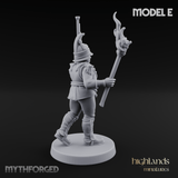 Plume Standing Proud Human Guards E Miniature for Dungeons and Dragons, Pathfinder or other TTRPGs