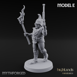 Plume Standing Proud Human Guards E Miniature for Dungeons and Dragons, Pathfinder or other TTRPGs