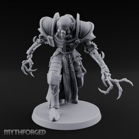 Claw Swiping Stalking Goetic Warlock Miniature for Dungeons and Dragons, Pathfinder or other TTRPGs