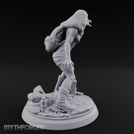Clawing Screaming Zombie Survivor Miniature for Dungeons and Dragons, Pathfinder or other TTRPGs