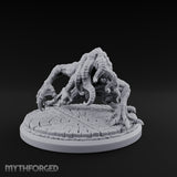 Claws Scraping Hunting Horror Miniature for Dungeons and Dragons, Pathfinder or other TTRPGs