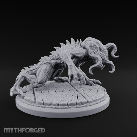 Claws Scraping Hunting Horror Miniature for Dungeons and Dragons, Pathfinder or other TTRPGs