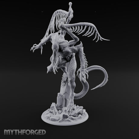 Claws Splaying Star Spawn Abomination Miniature for Dungeons and Dragons, Pathfinder or other TTRPGs