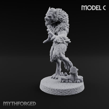 Claws Swiping Werewolf C Miniature for Dungeons and Dragons, Pathfinder or other TTRPGs