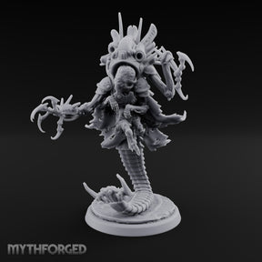 Rises to Address the Mob Neothelid Worm Aberration