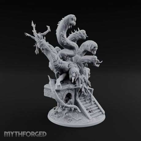 Uncoils Mid-Scream Neothelid Worm Horror — 8 Heads