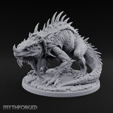 Collar Spiked, Spines Raised Giant Lizard