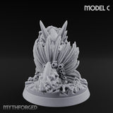 Frill Flaring Raptor Hunter C Miniature for Dungeons and Dragons, Pathfinder or other TTRPGs