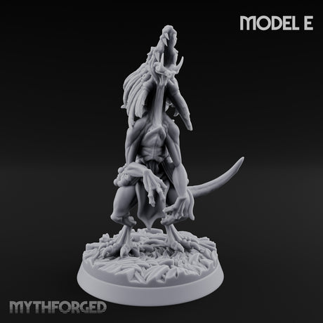 Frill Flaring Raptor Hunter E gallery 9