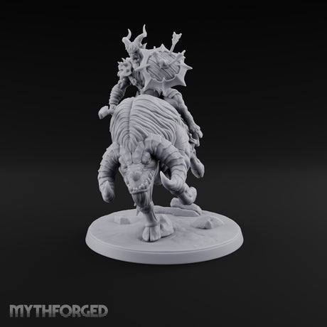 Thundering Into Battle Beastman Gorthek Rider B — Without