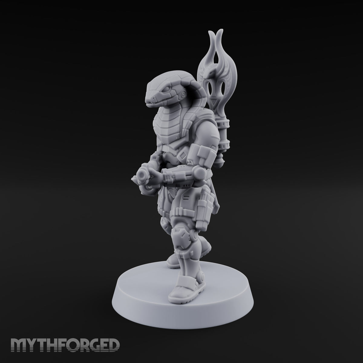 Hood Flared, Safety Off Yuan-ti Pureblood Cobra Soldier with Sci-Fi Rifle — 1