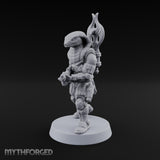 Hood Flared, Safety Off Yuan-ti Pureblood Cobra Soldier with Sci-Fi Rifle — 1