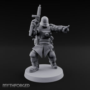 Gun Up Finger Pointing Human Combat Engineer Miniature for Dungeons and Dragons, Pathfinder or other TTRPGs