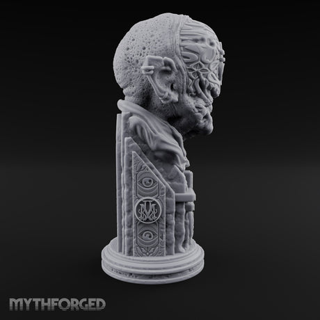 Every Face, One Creed Heretic Statue G