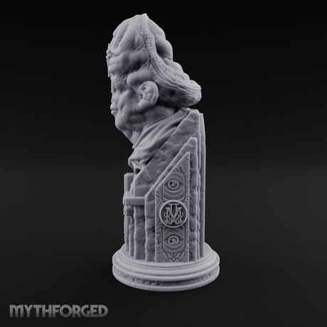Every Face, One Creed Heretic Statue I