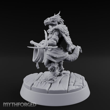 Hook And Rope Wielding Lizardfolk Climber Miniature for Dungeons and Dragons, Pathfinder or other TTRPGs
