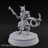 Hook And Rope Wielding Lizardfolk Climber Miniature for Dungeons and Dragons, Pathfinder or other TTRPGs