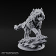 Jaws Snapping Lunging Armoured Dire Wolf — 32mm
