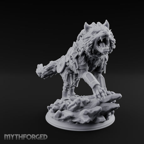 Jaws Snapping Lunging Armoured Dire Wolf — 75mm