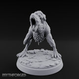 Jaws Wide Charging Mould Creature Miniature for Dungeons and Dragons, Pathfinder or other TTRPGs