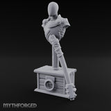 Mace-Leaned Pauldron-Plated Knight Training Shield Dummy gallery 8