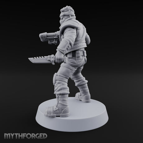 Rookies With Loaded Attitude Human Raider B — Plasma Pistol & Combat Knife