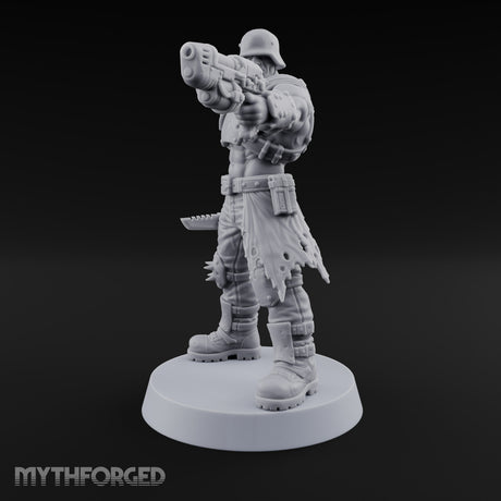 Hard to Follow Human Raider Pack Leader B — Plasma Pistol & Combat Knife