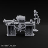 Squid Desk, Parrot Witness Wooden Pirate Captain's Desk