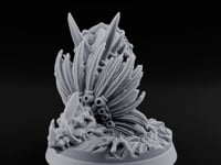 Frill Flaring Raptor Hunter C turntable
