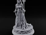 Crown And Staff Wielding Elf Queen turntable