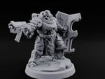 Shield Bracing Gun Toting Space Dwarf Trooper F turntable