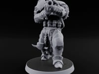 Heavy Weapon Toting Anointed Gunner E turntable