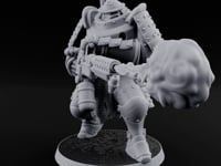 Fist Cocked Gun Levelling Automaton Heavy Trooper turntable