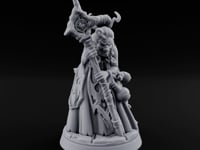 Crooked Staff Clutching Demon Hag turntable