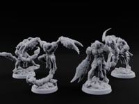 Claw Snapping Lunging Tlincalli turntable