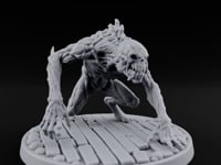 Knuckle Dragging Fang Baring Ghoul turntable