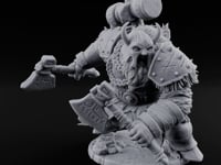 Hammer Overhead Axes Ready Giant Berserker turntable