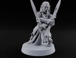 Acrobatically Poised to Strike Elf Bladesinger B turntable