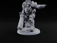 Armed to Overwhelm Human Heavy Gunner H turntable