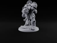Armed to Overwhelm Human Heavy Gunner F turntable