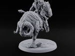 Thundering Into Battle Beastman Gorthek Rider A turntable