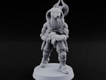 Hood Flared, Safety Off Yuan-ti Pureblood Cobra Soldier with Sci-Fi Rifle turntable